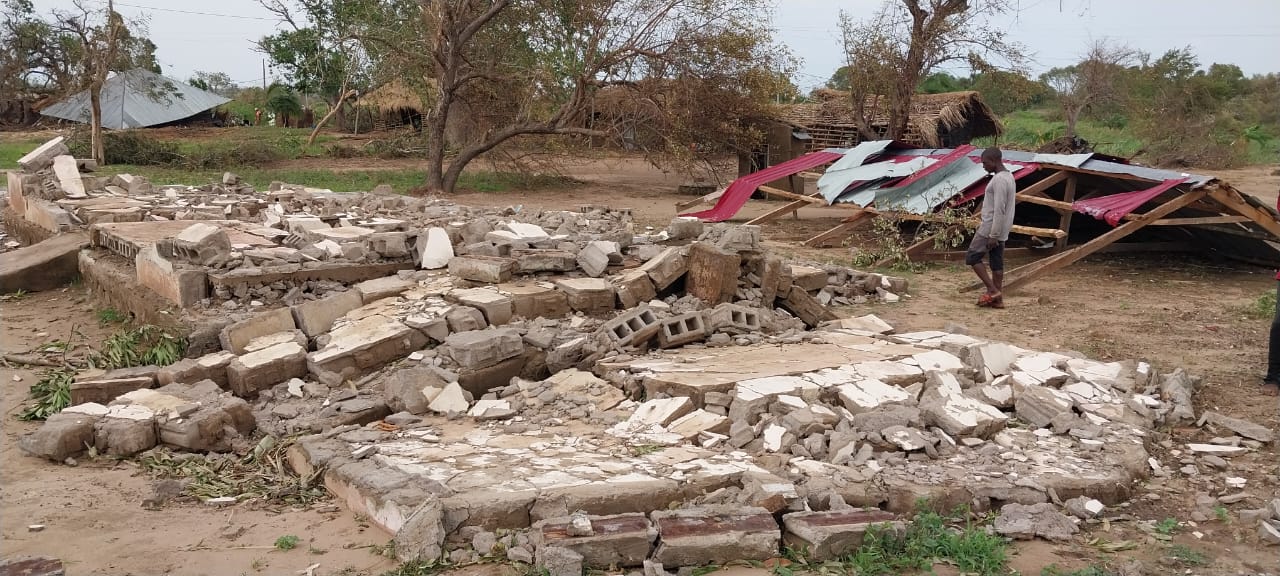 Escolinha da Muchelia completamente destruída pelos ciclones